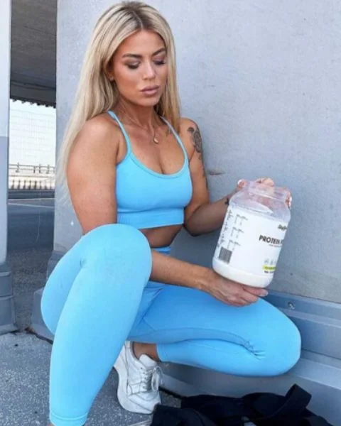 Kund med proteinpulver